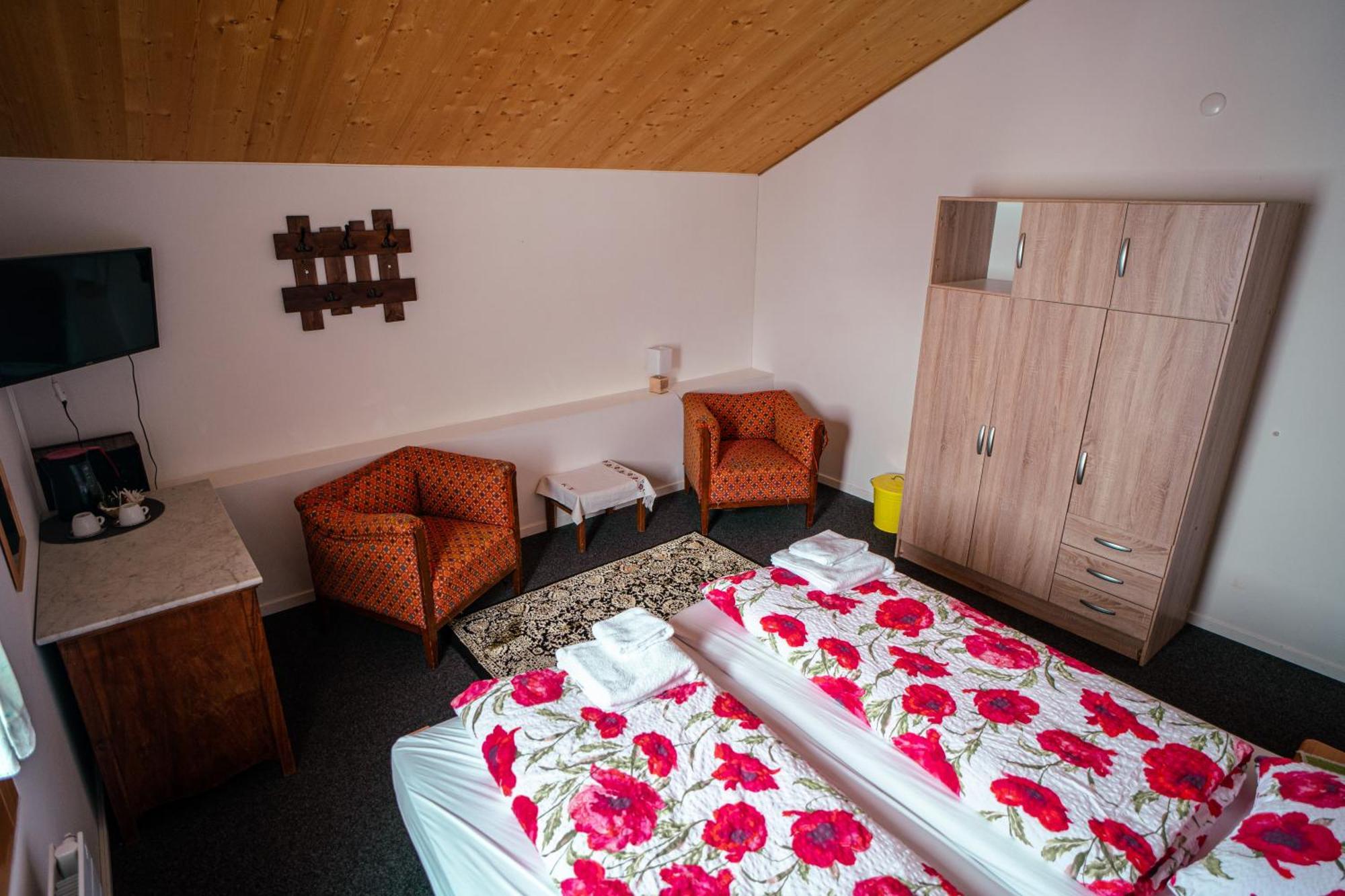 Ospizio La Veduta Hotel บิวิโอ ภายนอก รูปภาพ